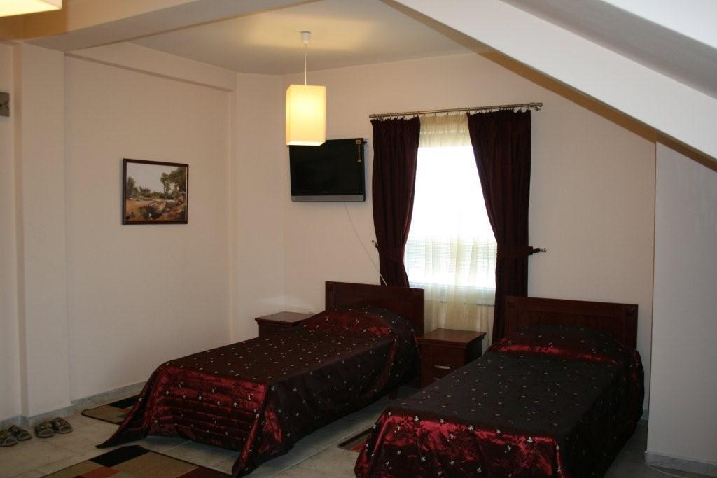 Hotel Luxor Suto Orizari Rum bild